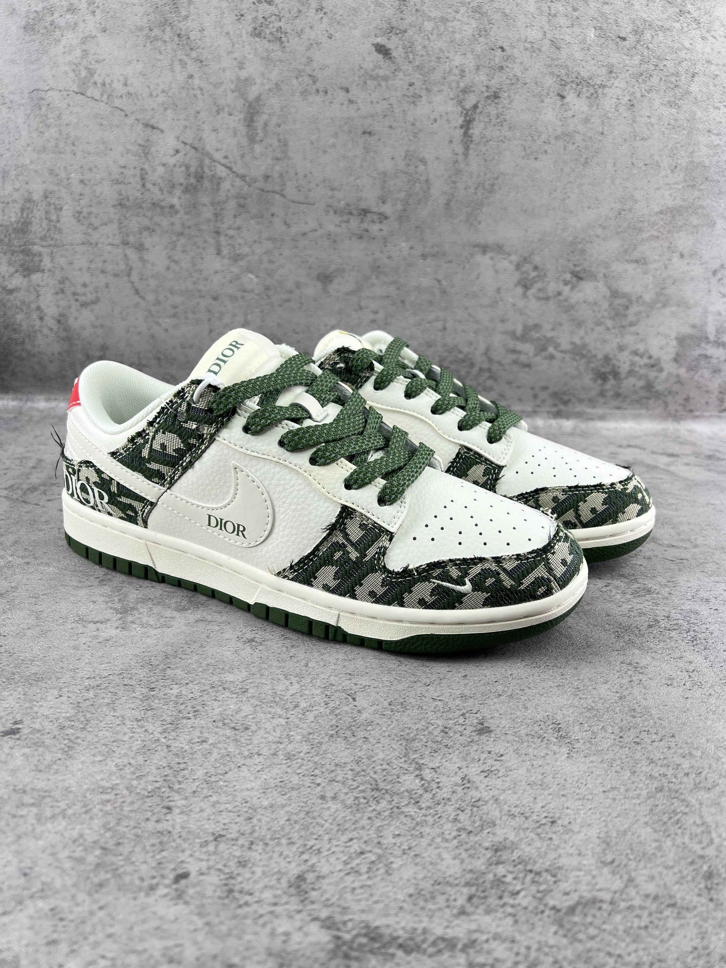 Custom SB Dunk Low x Dior XY1688 005