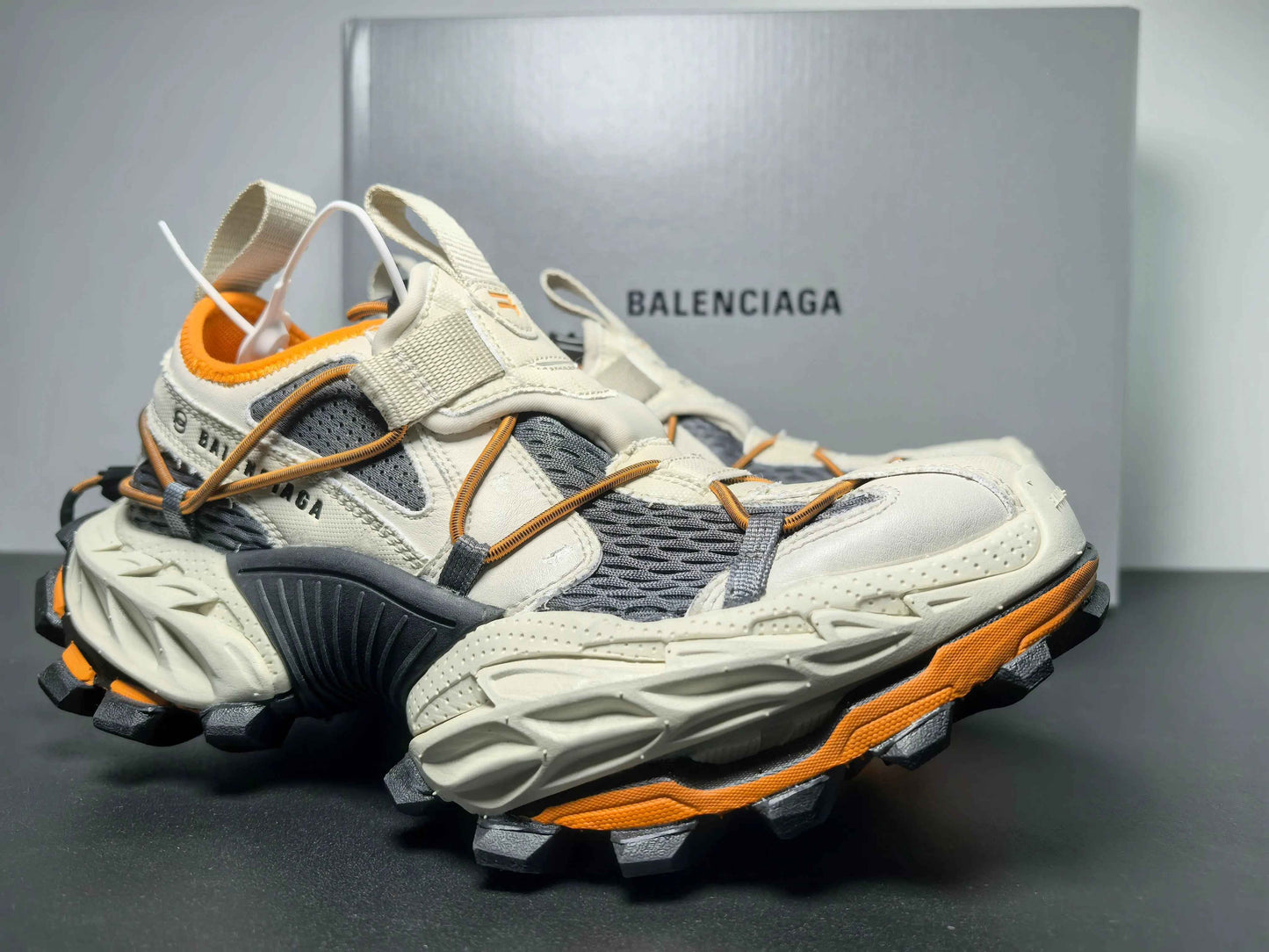 Custom BLNCG Hike 2070