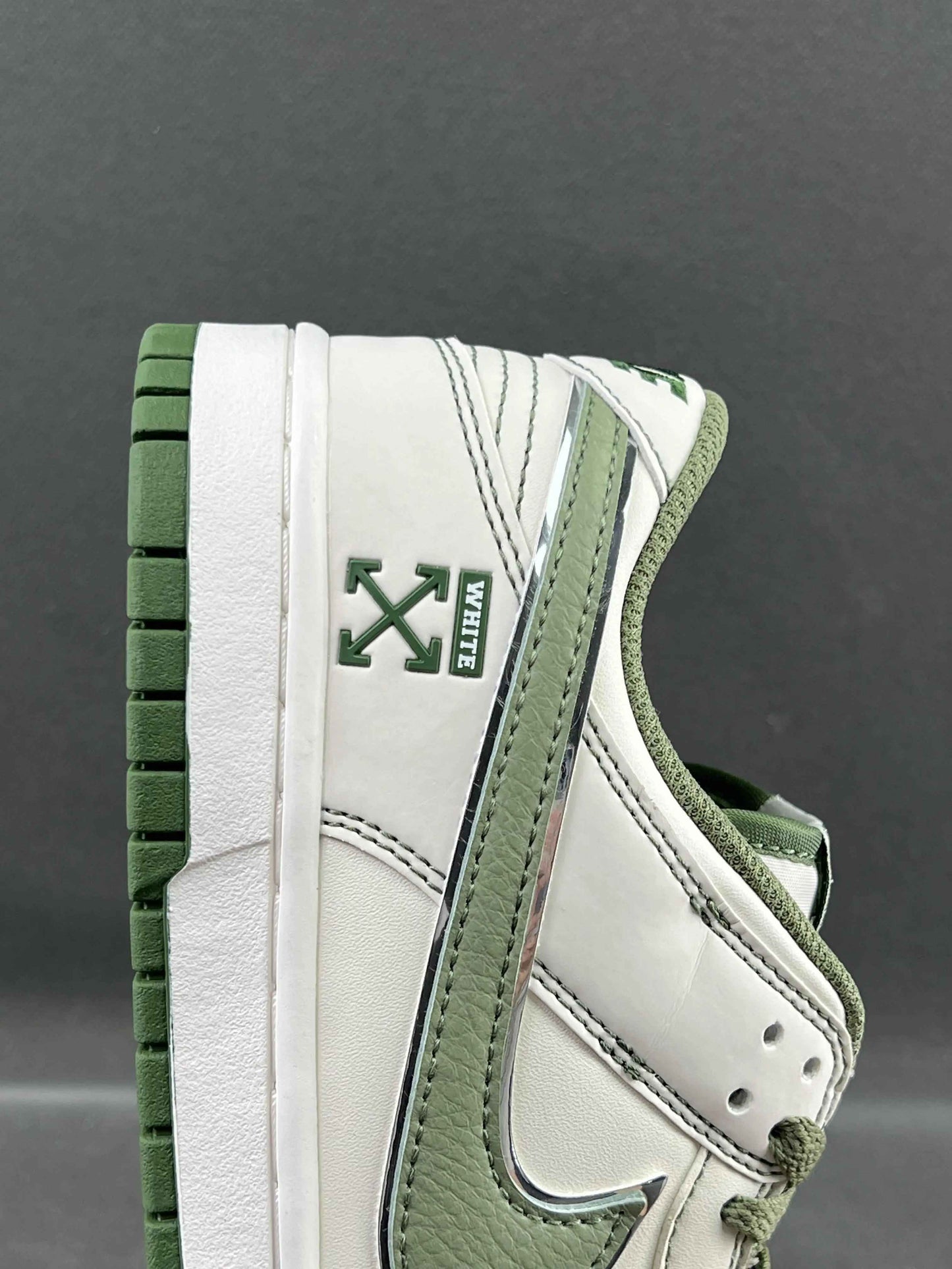 Custom SB Dunk Low x Off White DJ2024-002