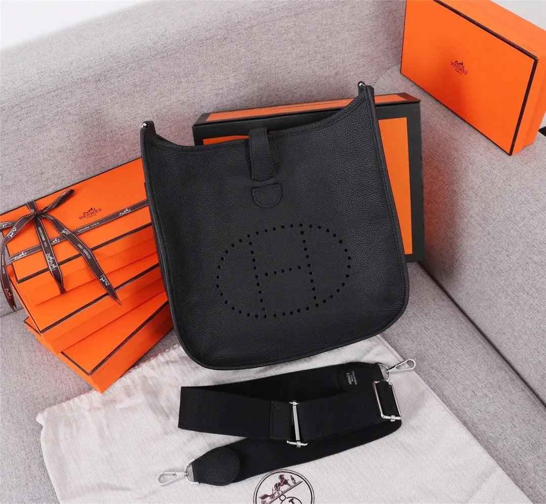 Sneakerhill - Evelyne Bag 0010