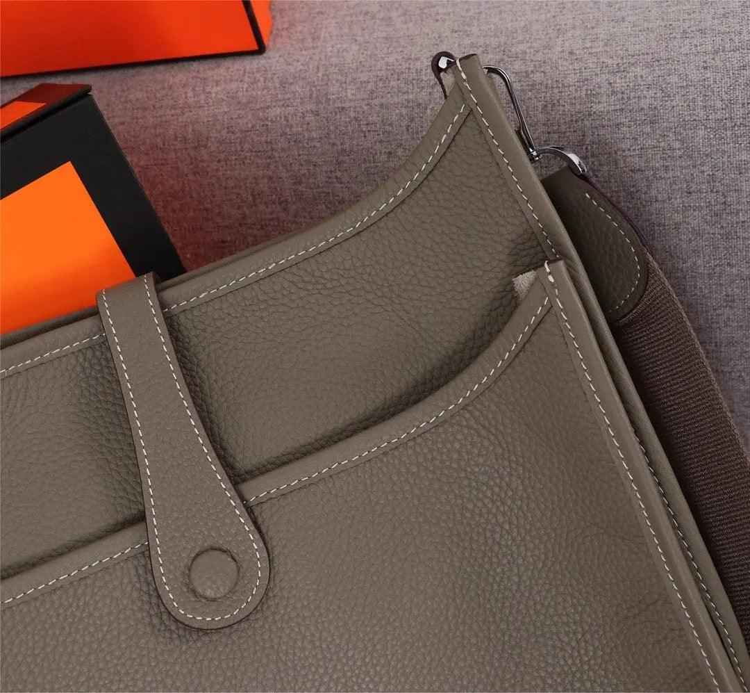 Sneakerhill - Evelyne Bag 008