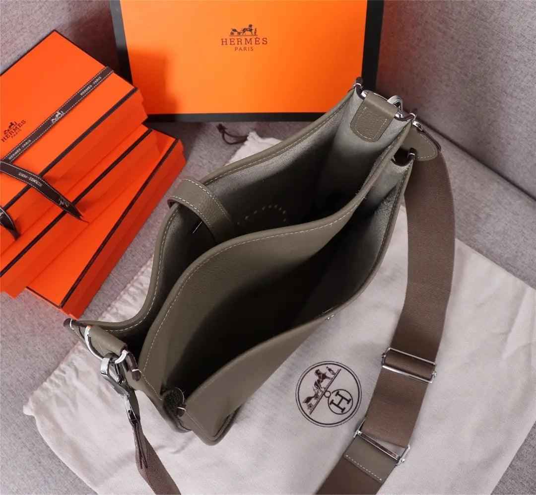 Sneakerhill - Evelyne Bag 008