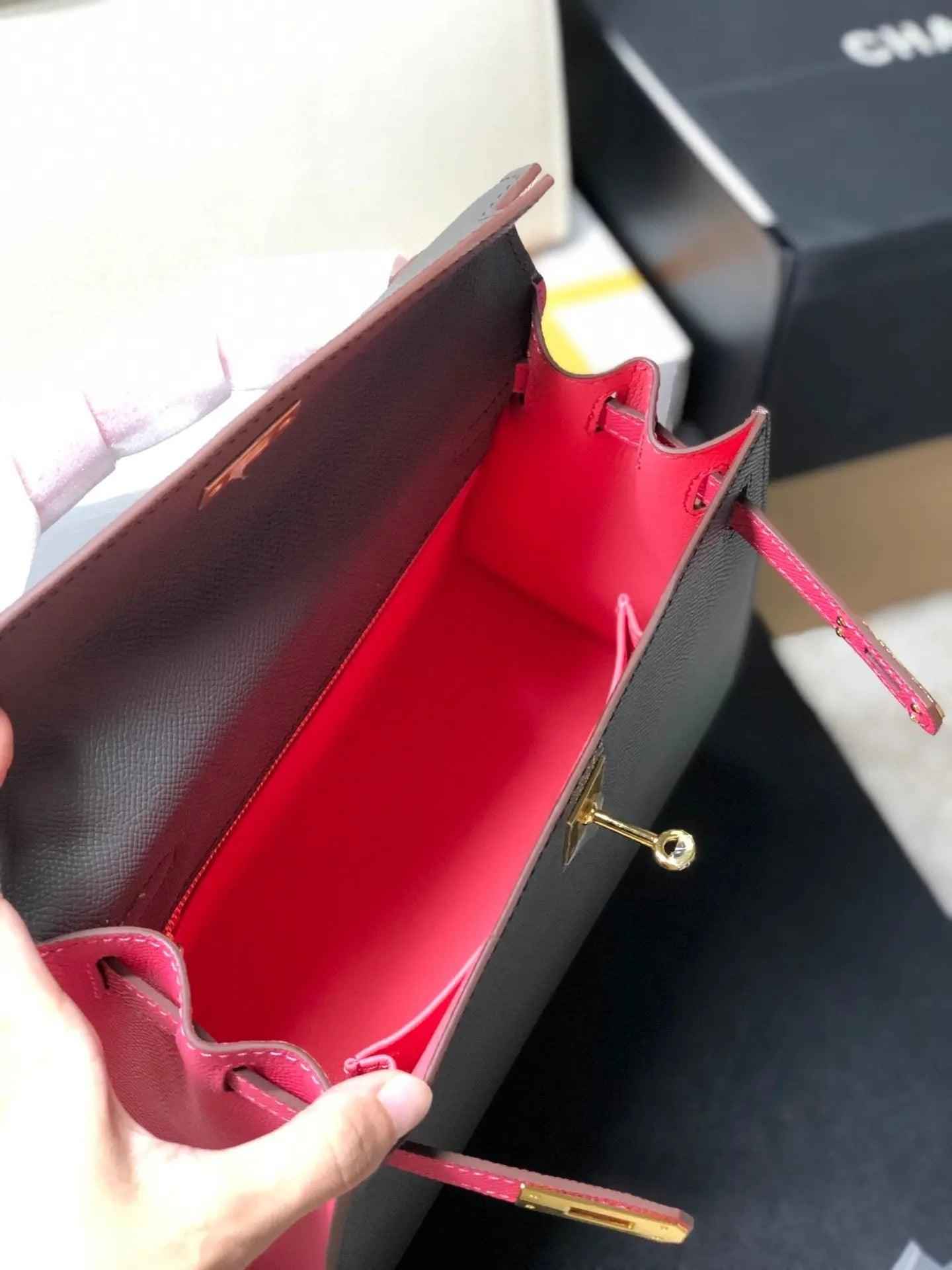 Sneakerhill - Kelly Bag 0014