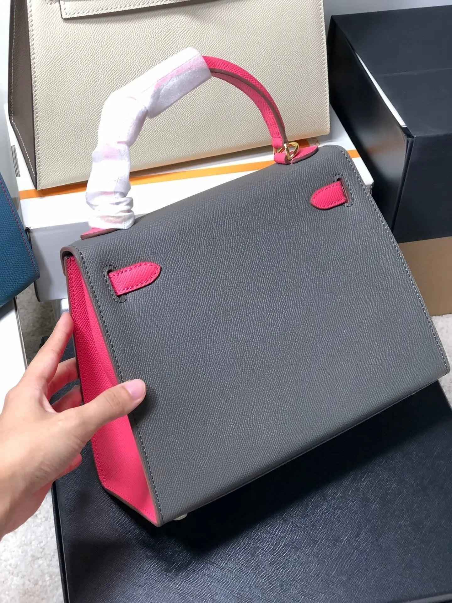 Sneakerhill - Kelly Bag 0014