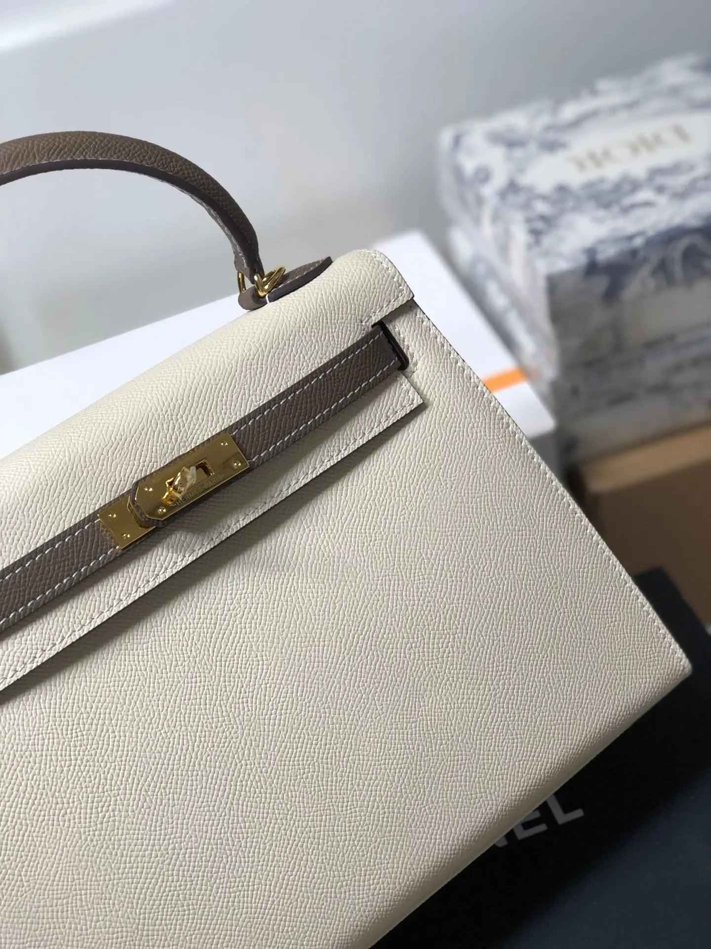 Sneakerhill - Kelly Bag 0015