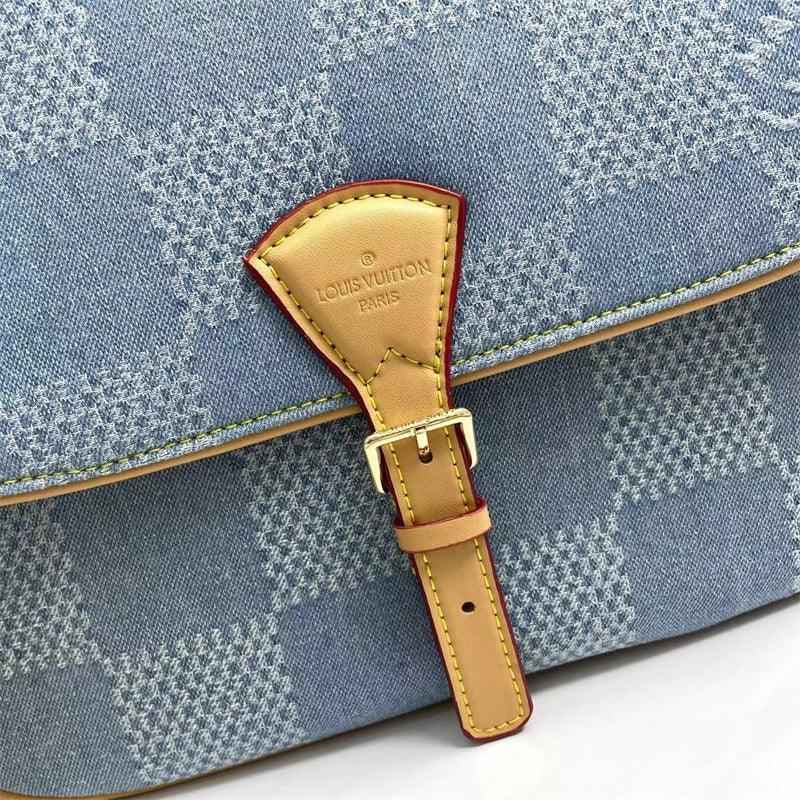 1984 LuVi Paris Bag M40743