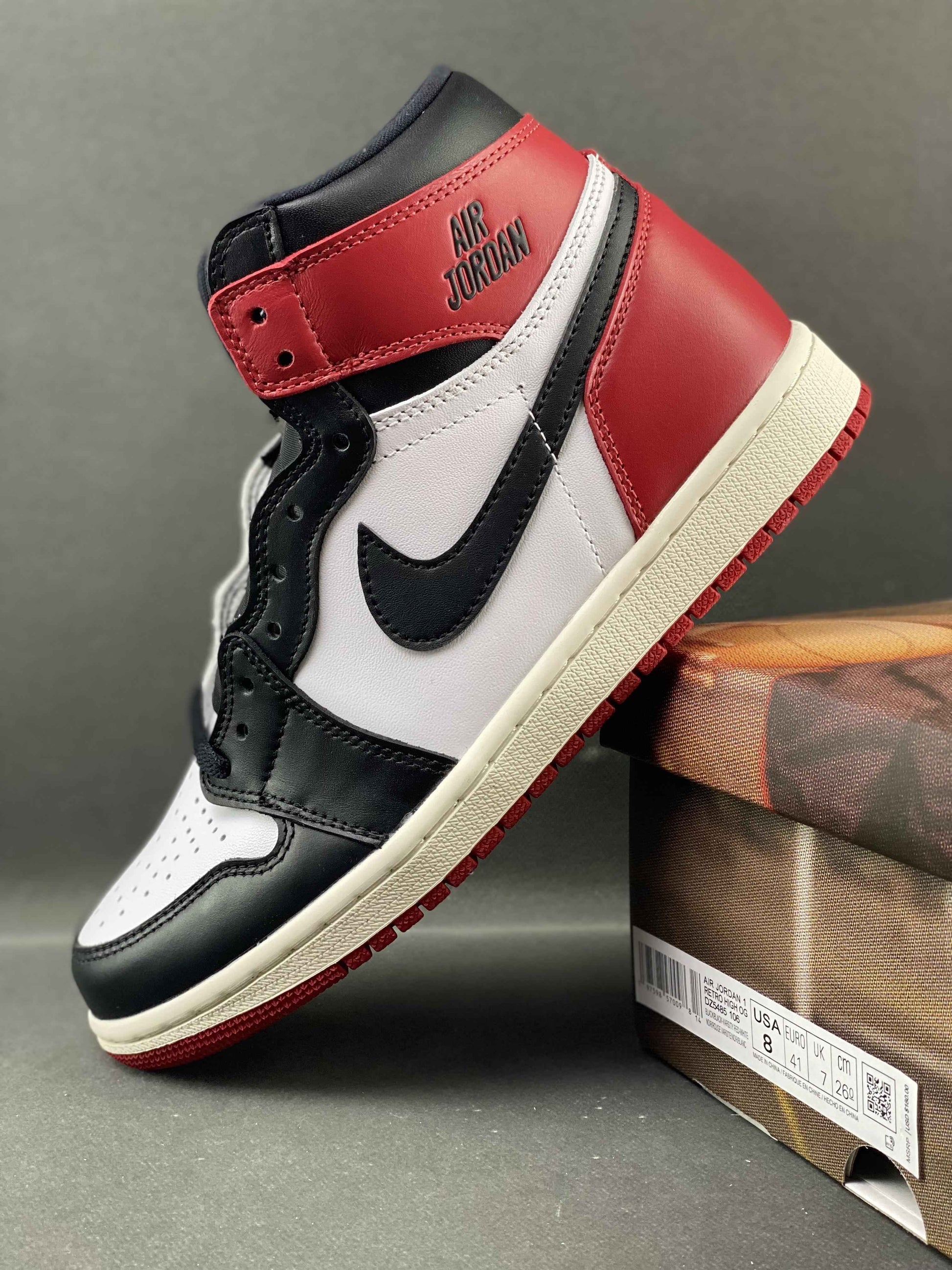Custom Air Jordan 1 High OG“Black Toe Reimagined”