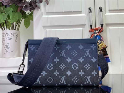 LuVi OnTheGo Monogram M81124
