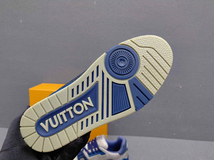 Virgil Abloh x LV Monogram Sneakers AS00400-02