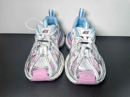 Balenciaga Runner 3XL Extreme Lace 02