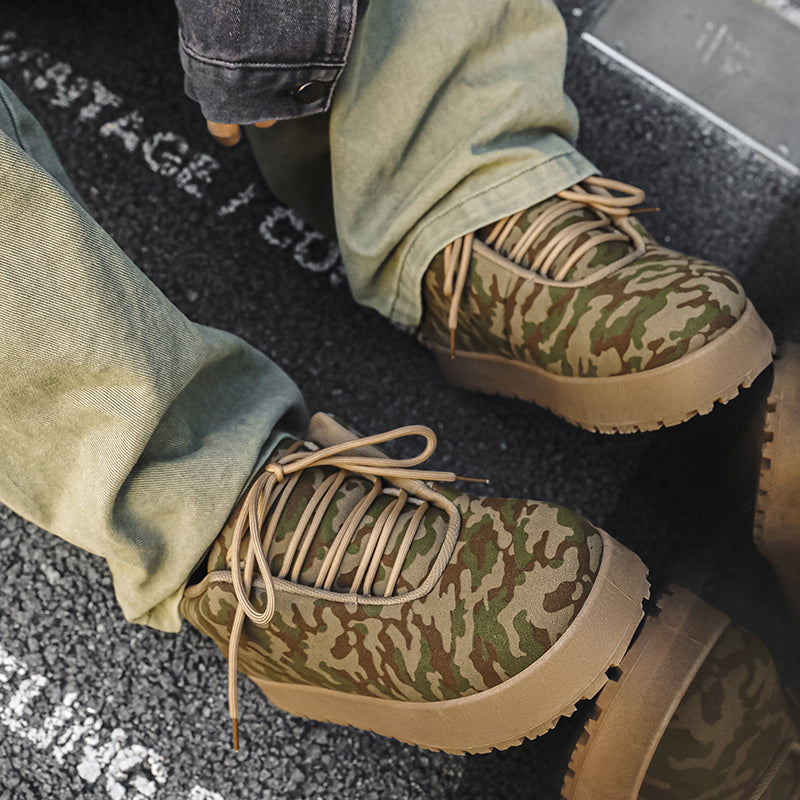 'Wild Stride' X9X Moon Boots - Sneakernational