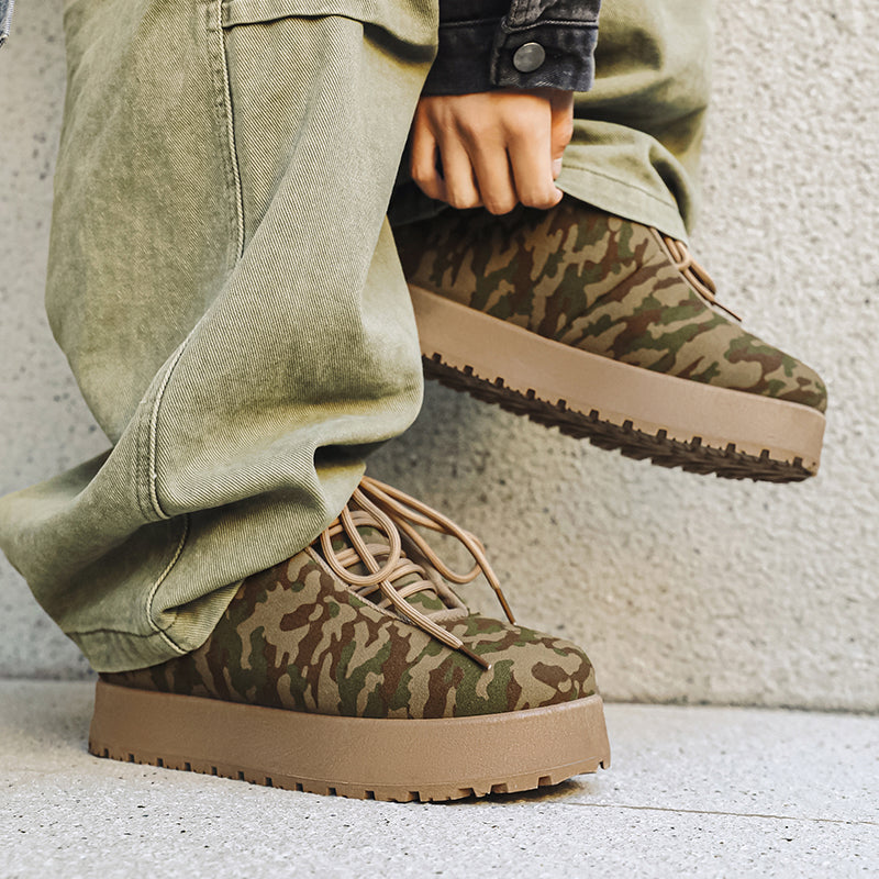 'Wild Stride' X9X Moon Boots - Sneakernational