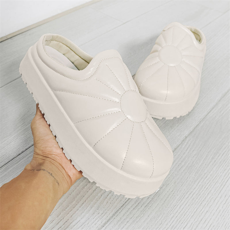 'Solar Step’ X9X Moon Slides - Sneakernational