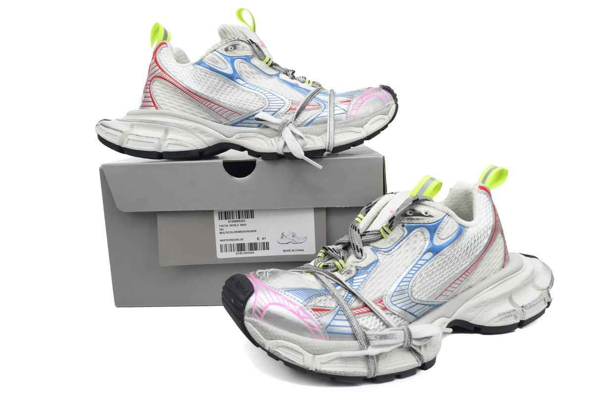 Custom BLCG Silver Sneakers W3XL5