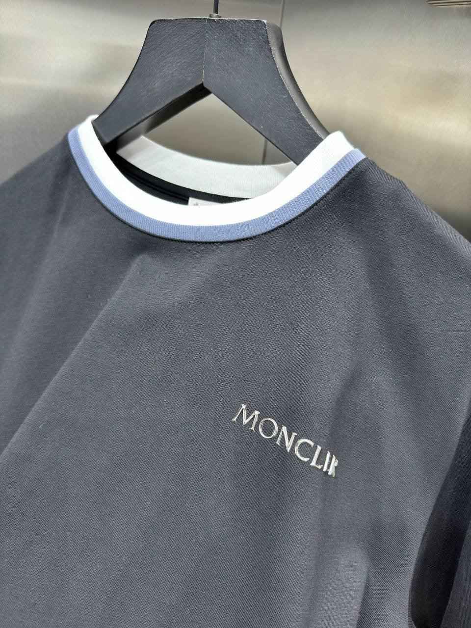 Sneakernational - Moncler T-Shirt 001