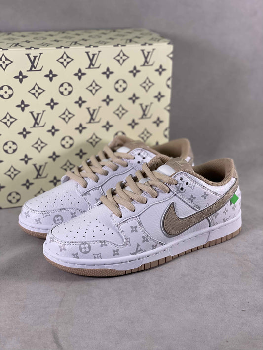 Custom SB Dunk Low x LV LV0526 596