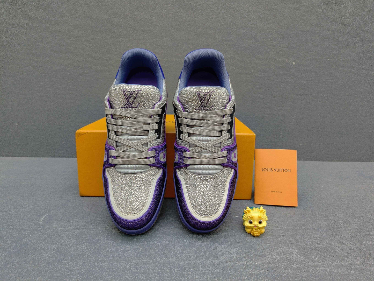 Virgil Abloh x LV Monogram Sneakers AS00400