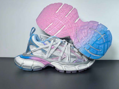 Balenciaga Runner 3XL Extreme Lace 02