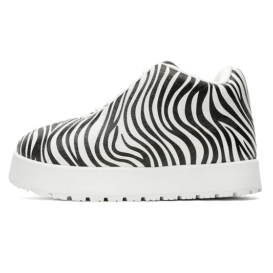 'Wild Stride' X9X Moon Boots - Sneakernational