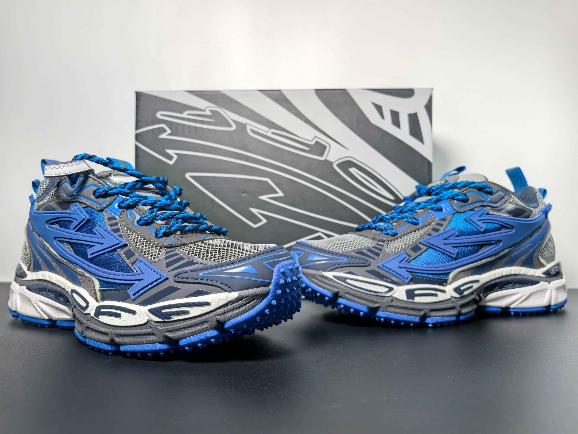 Off-White C/O Virgil Abloh Sneakers