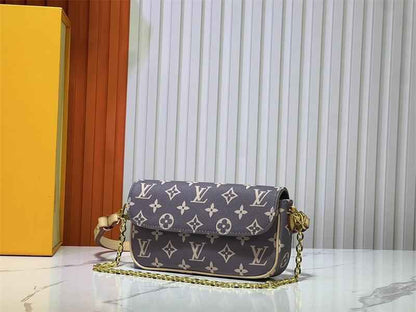 1984 LV Monogram M11299