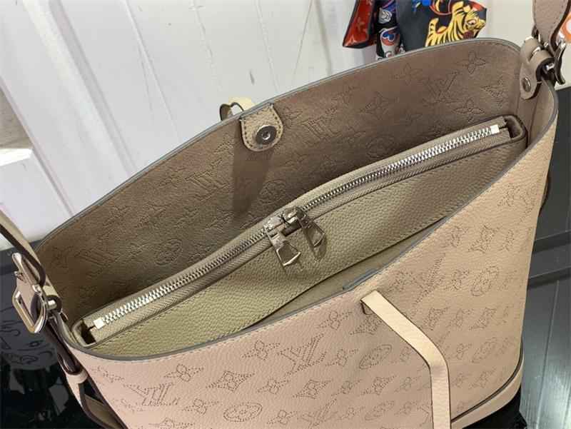 1984 LuVi Monogram Bag M12140