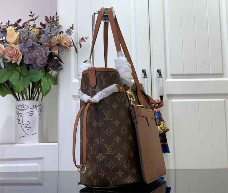 1984 LuVi Monogram Bag M12061