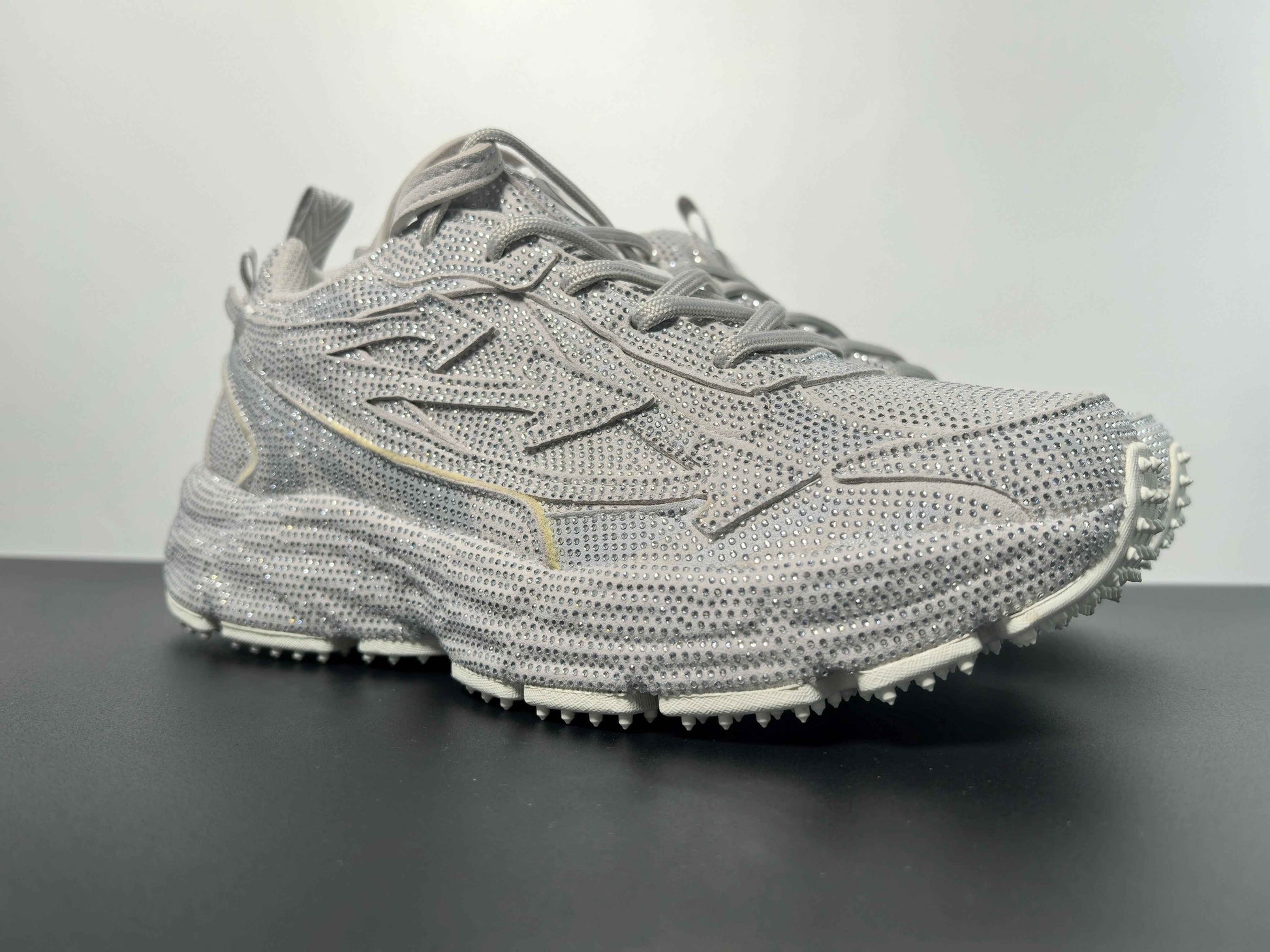 Off-White C/O Virgil Abloh Sneakers 008