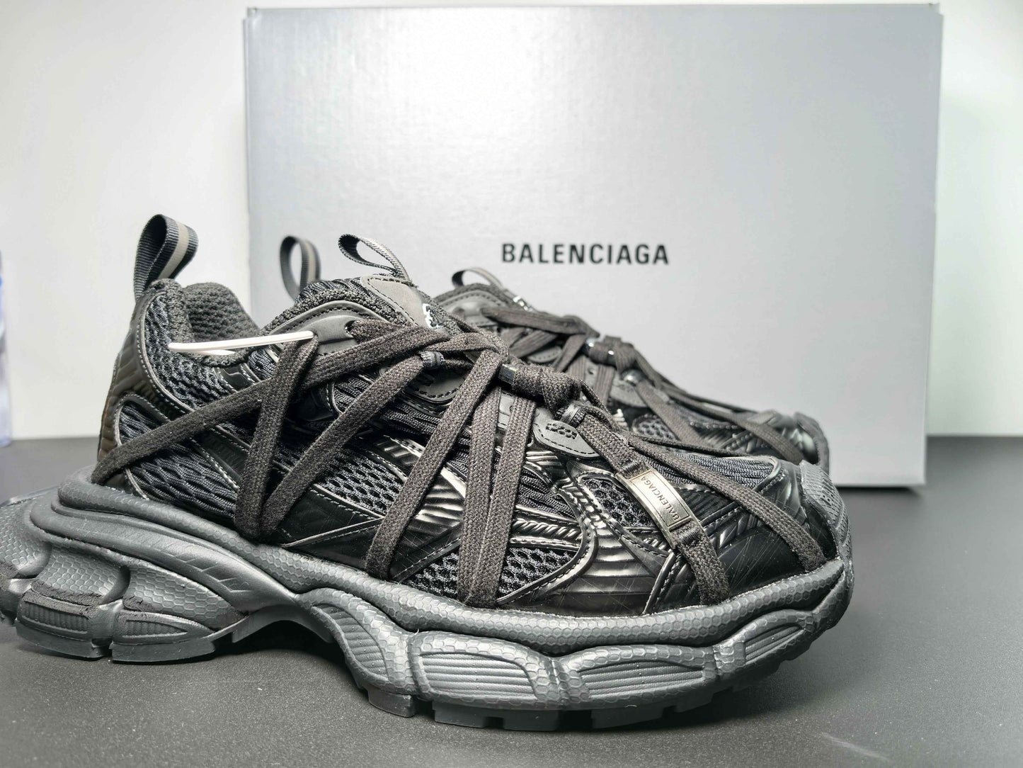 Balenciaga Runner 3XL Extreme Lace 03