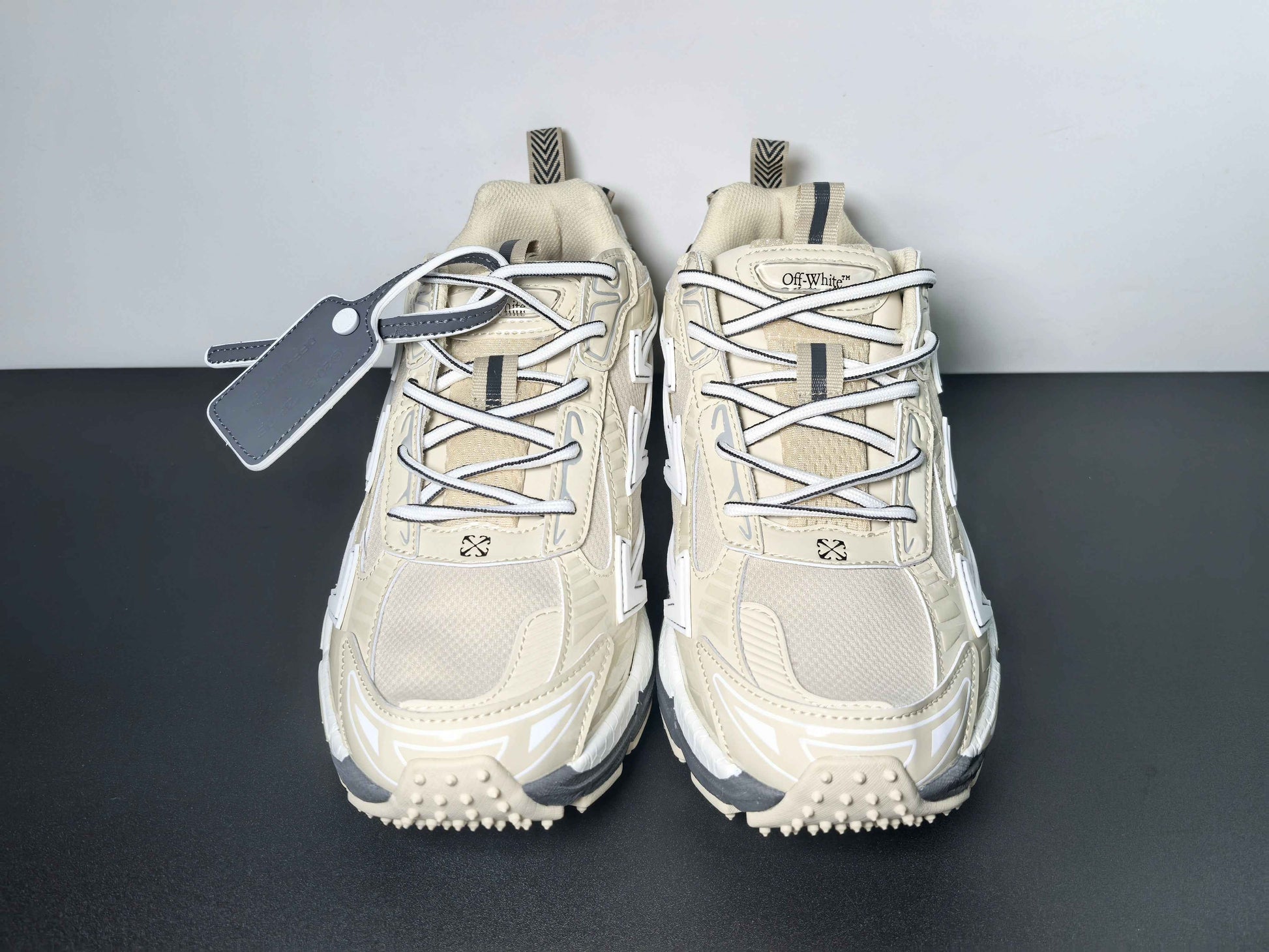 Off-White C/O Virgil Abloh Sneakers 009