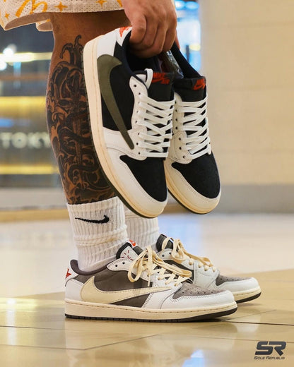 Custom Travis Scott x Fragment x Air Jordan 1 Low DZ4137 106 - Exclusive Travis Scott Air Jordan 1 Low Release - Sneakernational