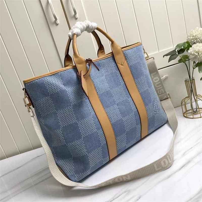 1984 LV Paris Bag M40702