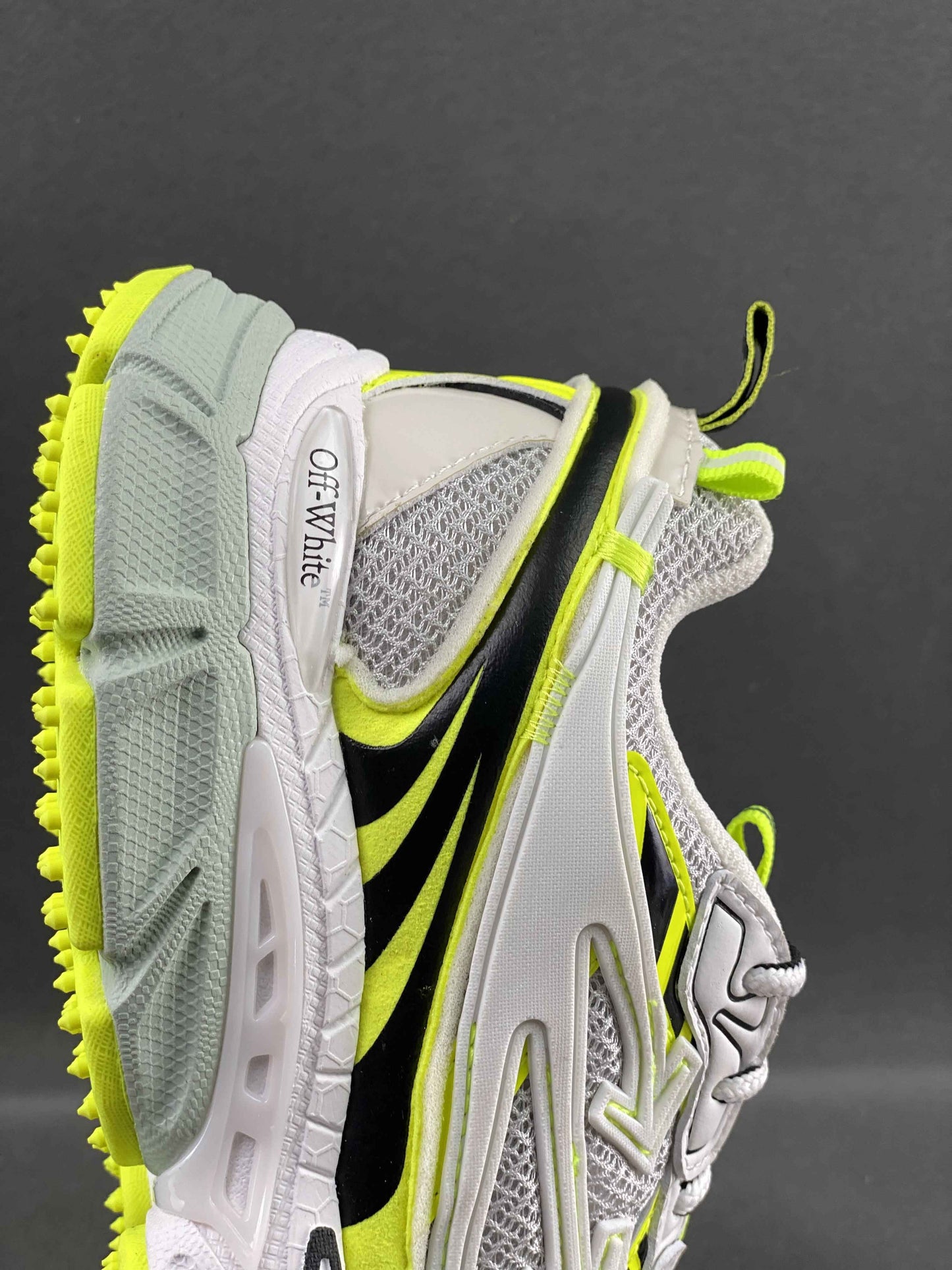 Custom OW x Virgil Abloh OW1101