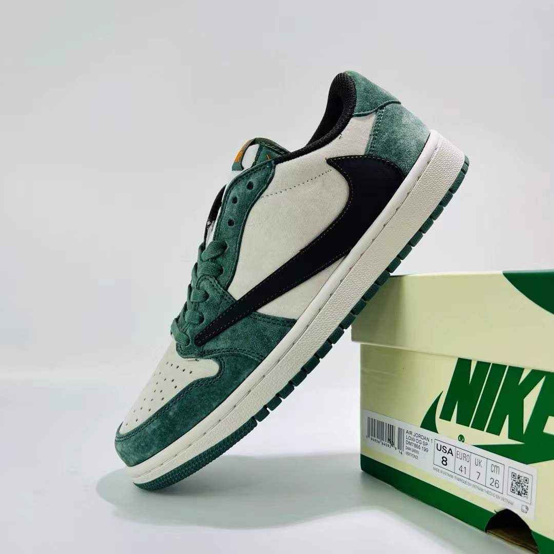 Designer Air Jordan 1low ×Travis Scott DM7866 199