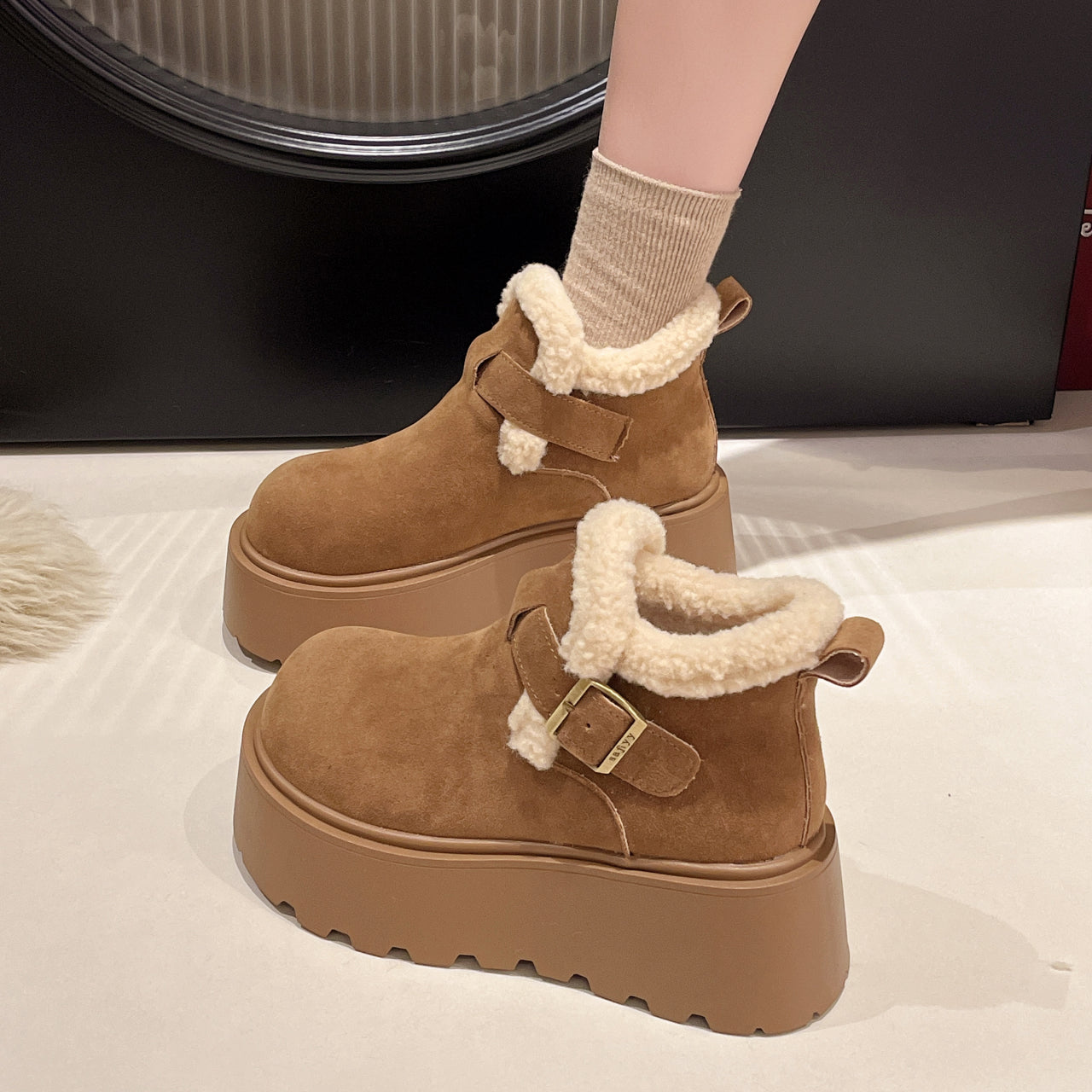 Artemis Shearling Platform Boots - Sneakernational