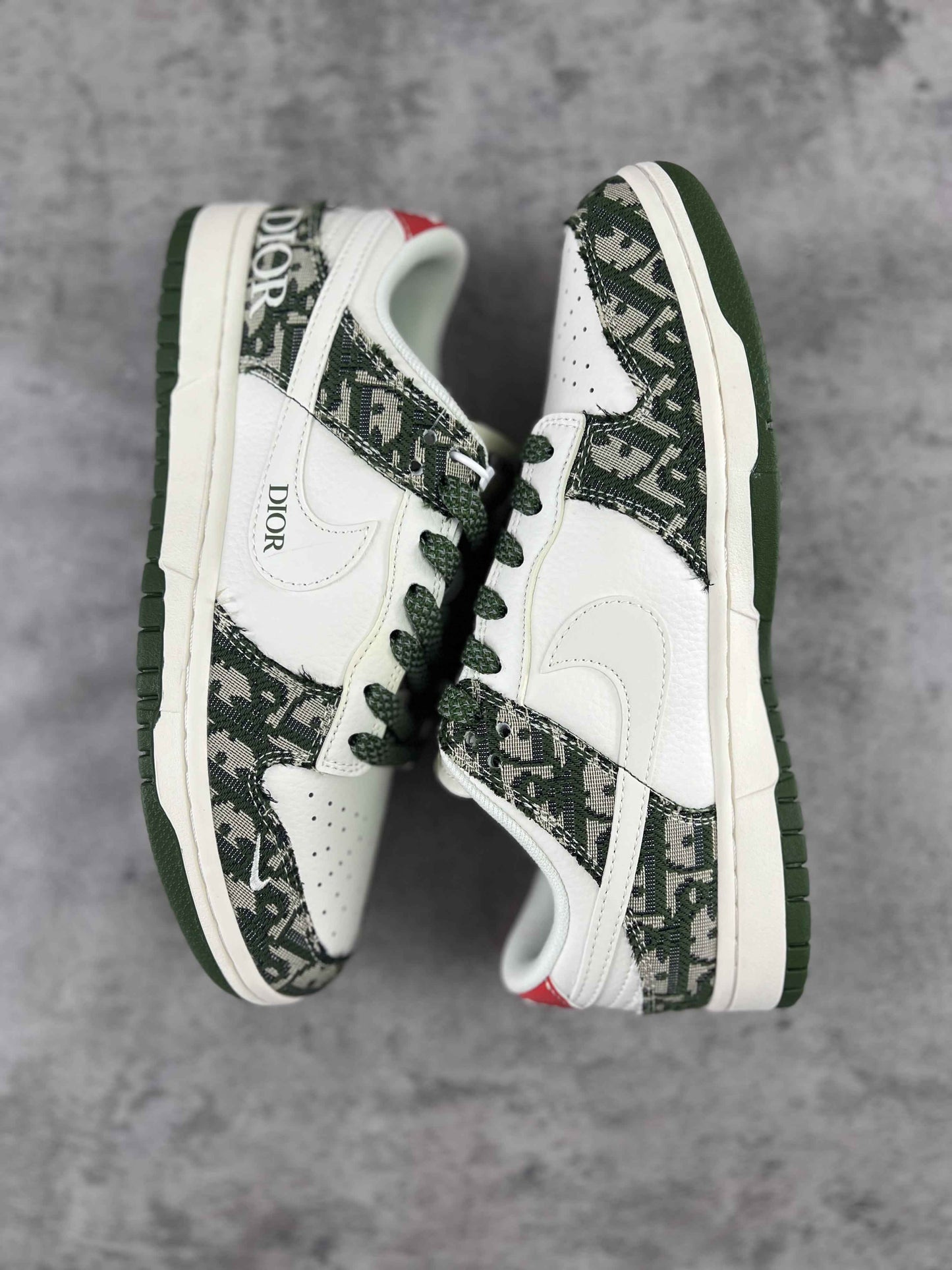 Custom SB Dunk Low x Dior XY1688 005