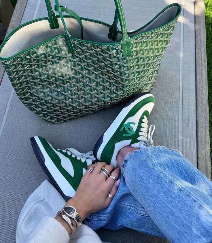 Sneakerhill - GOD Bags - 220