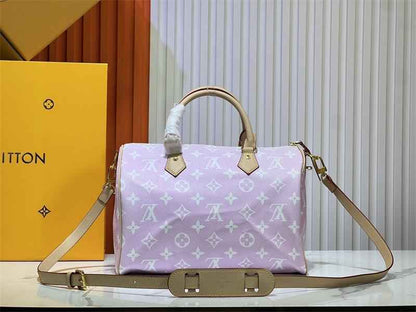 1984 LuVi Monogram M24422