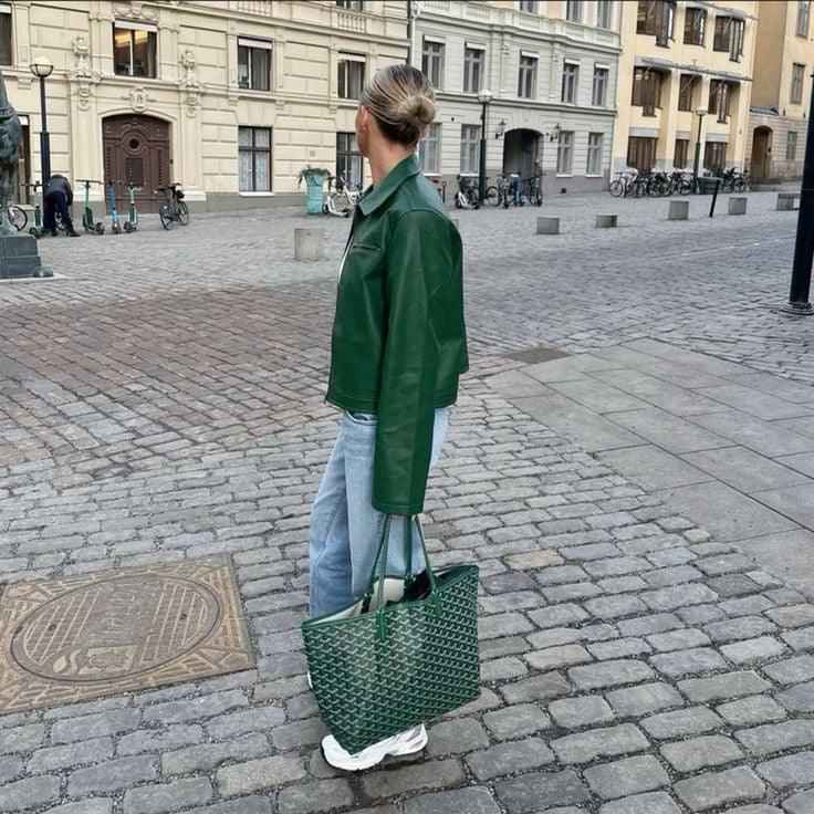 Sneakerhill - GOD Bags - 220
