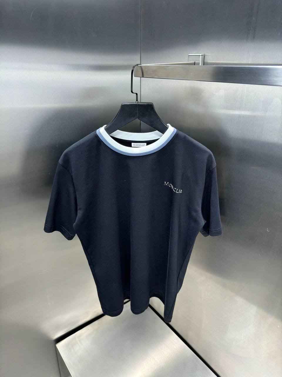 Sneakernational - Moncler T-Shirt 001