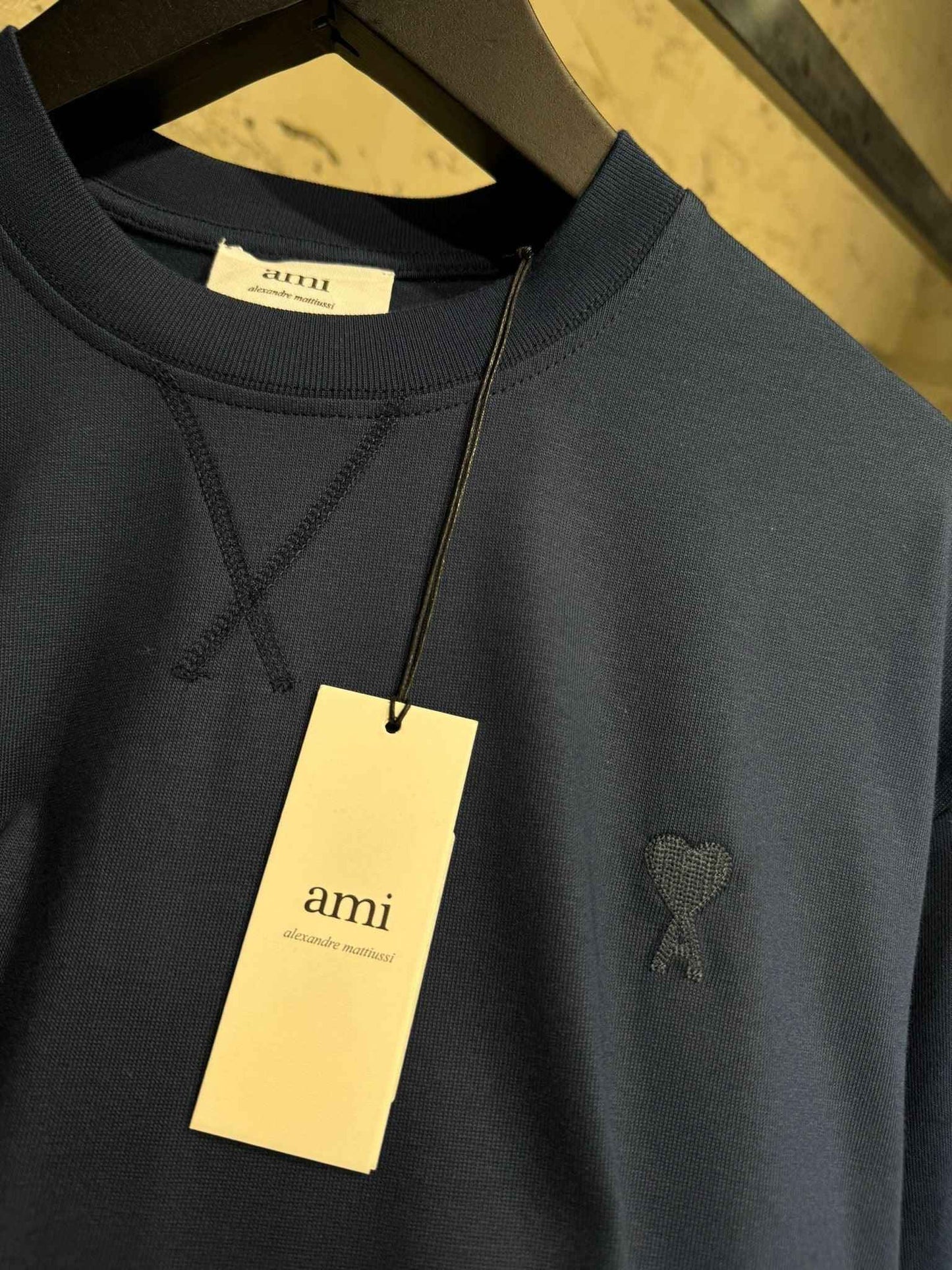Sneakernational - Ami Paris 0011