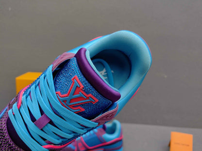 Virgil Abloh x LV Monogram Sneakers AS00400-01