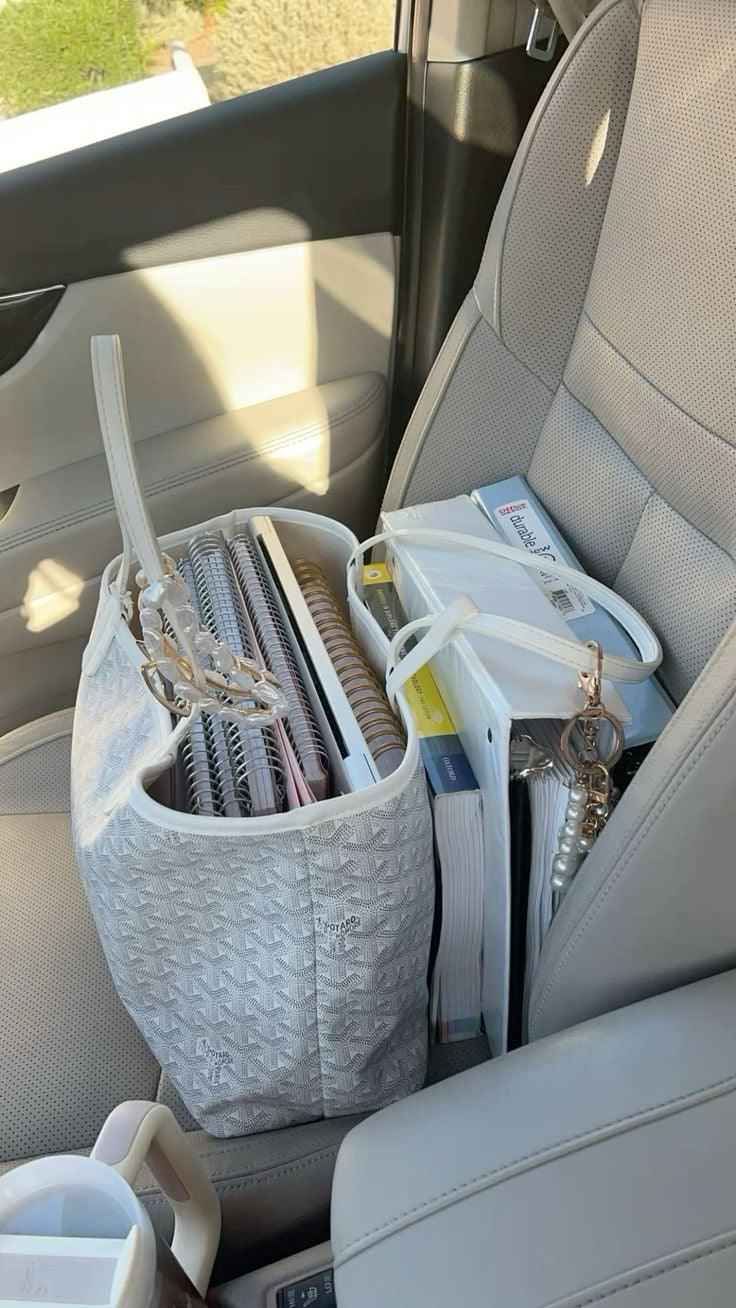 Sneakerhill - GOYARD Bags - 222