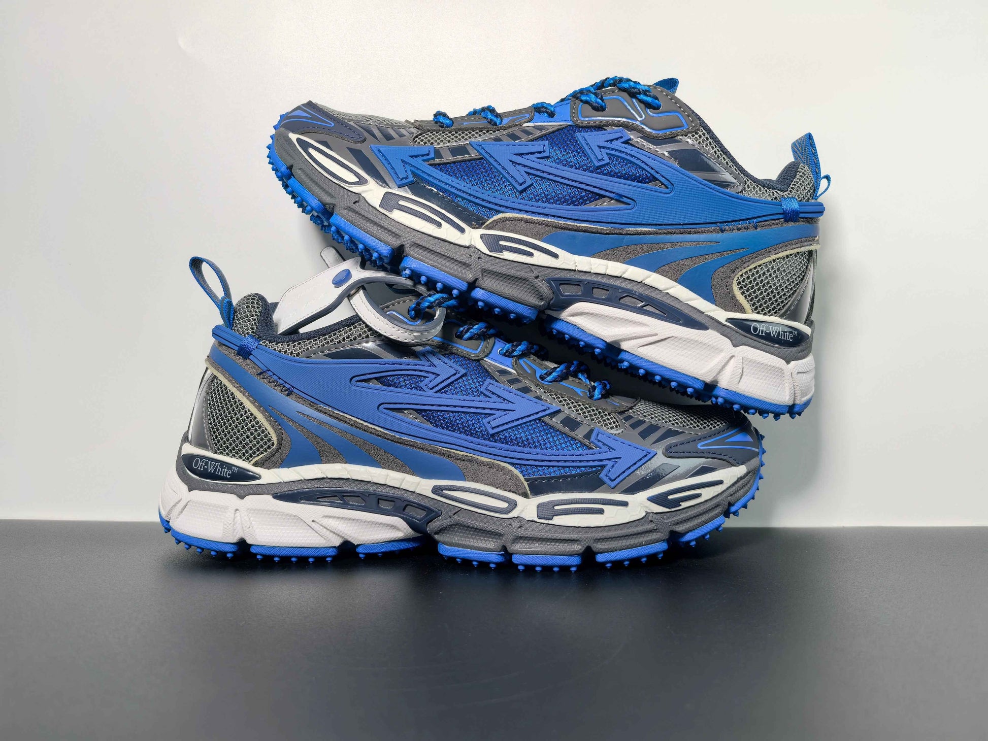 Off-White C/O Virgil Abloh Sneakers