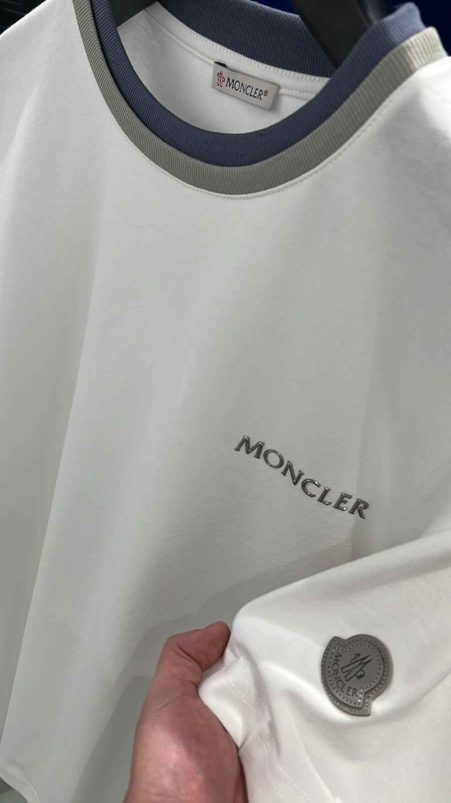 Sneakernational - Moncler T-Shirt 001