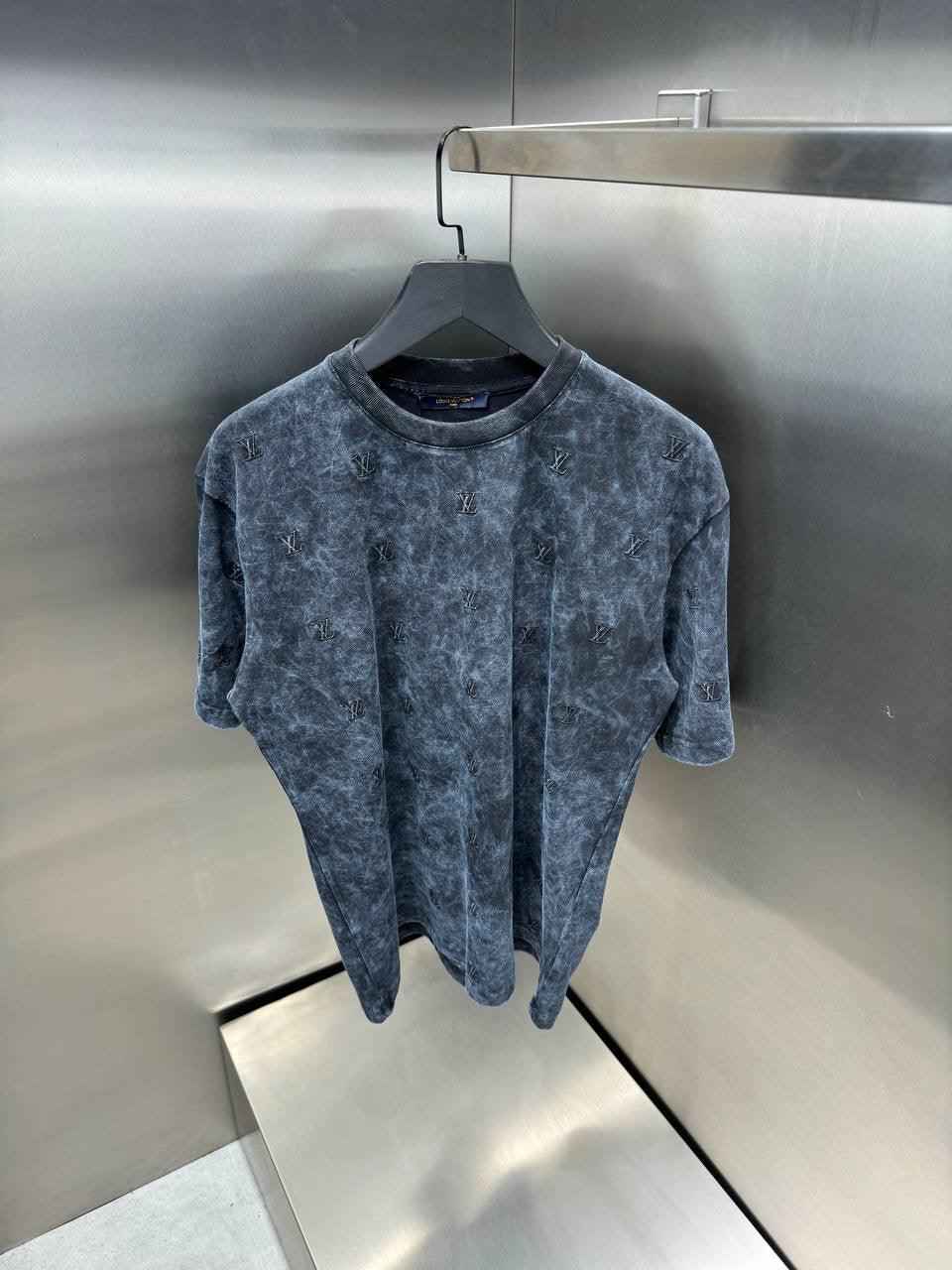 Sneakernational® - LV T-Shirt 004