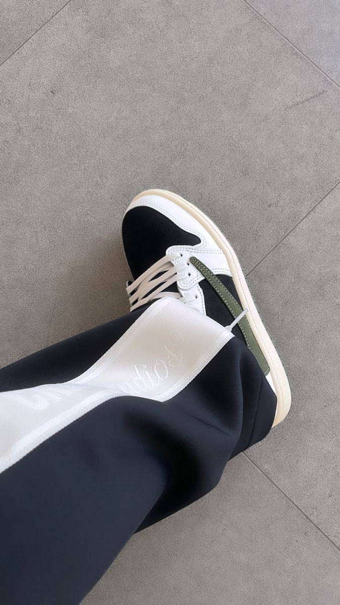 Custom Travis Scott x Fragment x Air Jordan 1 Low DZ4137 106 - Exclusive Travis Scott Air Jordan 1 Low Release - Sneakernational