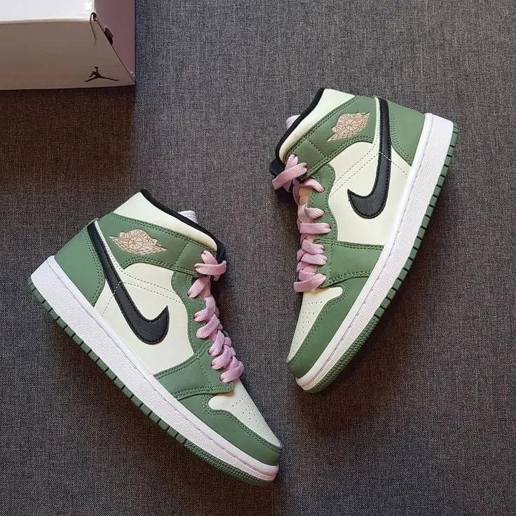 Custom Air Jordan 1 Dutch Green High Q – Unique Style and Comfort - Sneakernational