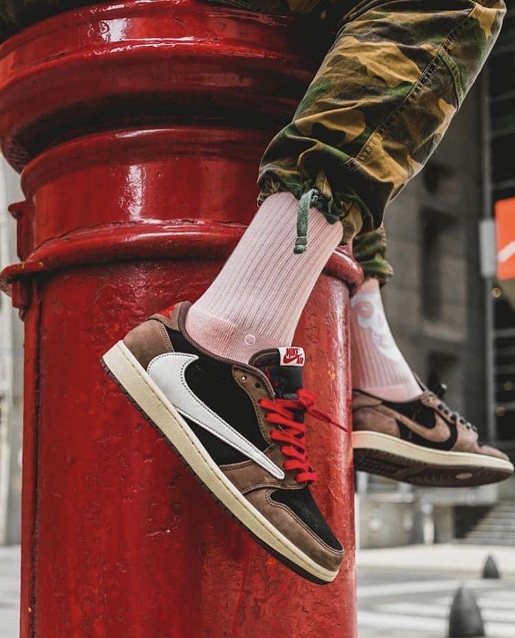Custom Air Jordan 1 Retro Low OG SP Travis Scott - CQ4277-001 - Sneakernational