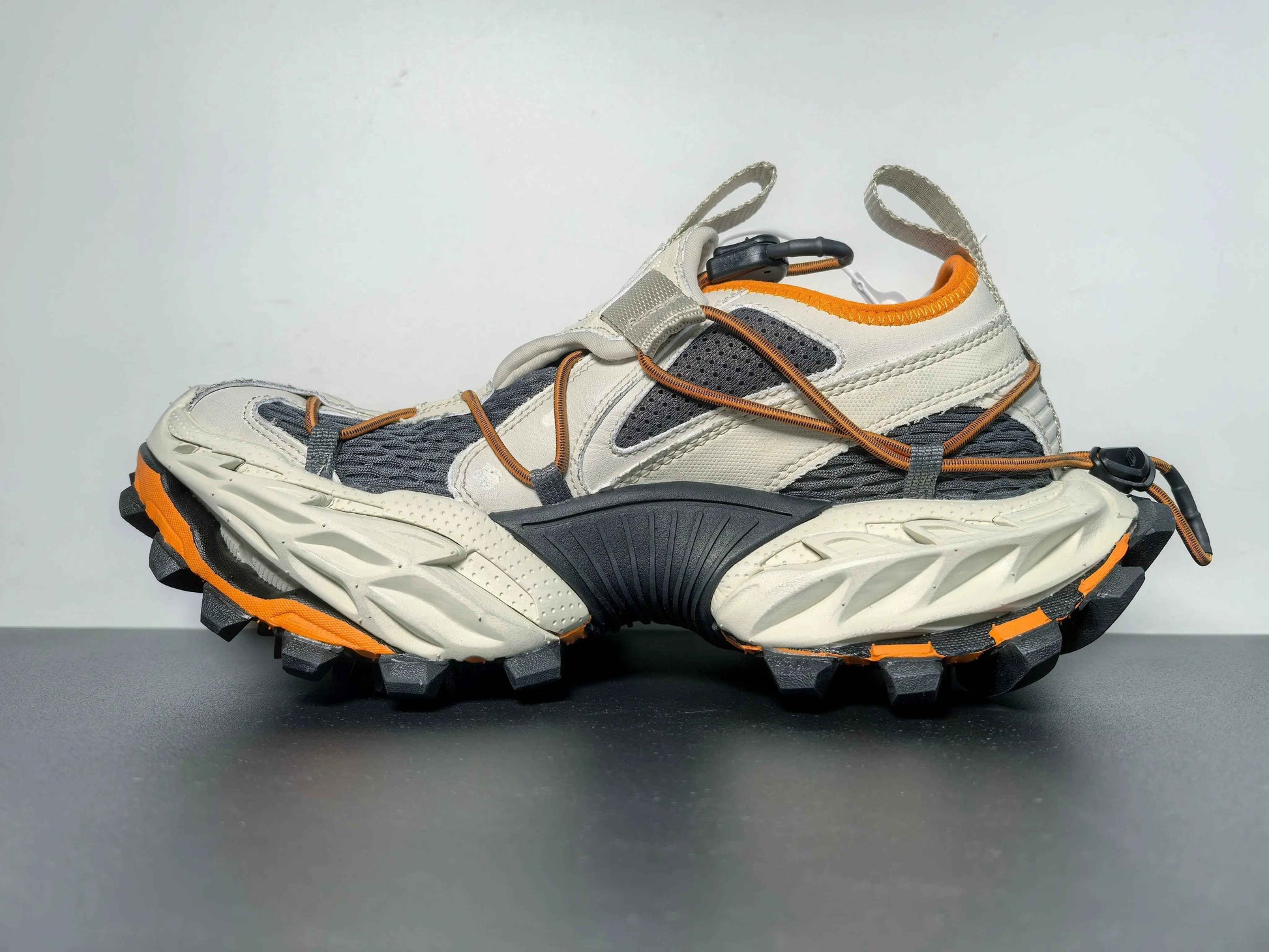 Custom BLNCG Hike 2070